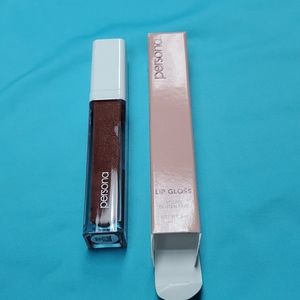 NEW LIP GLOSS